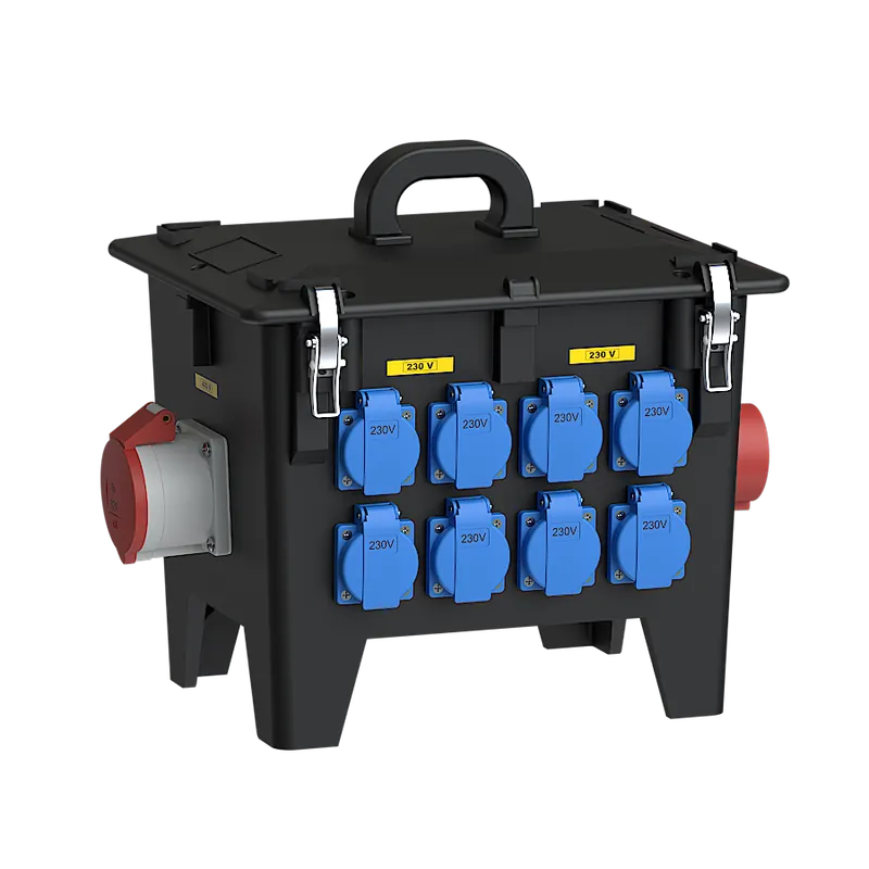 zás. 1x CEE 32A 5p 400V, 16x 16A 230V, 1 Hit Sezóny